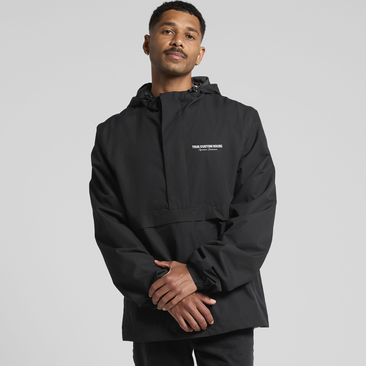 SIGNATURE 10K TECH WINDBREAKER - BLACK