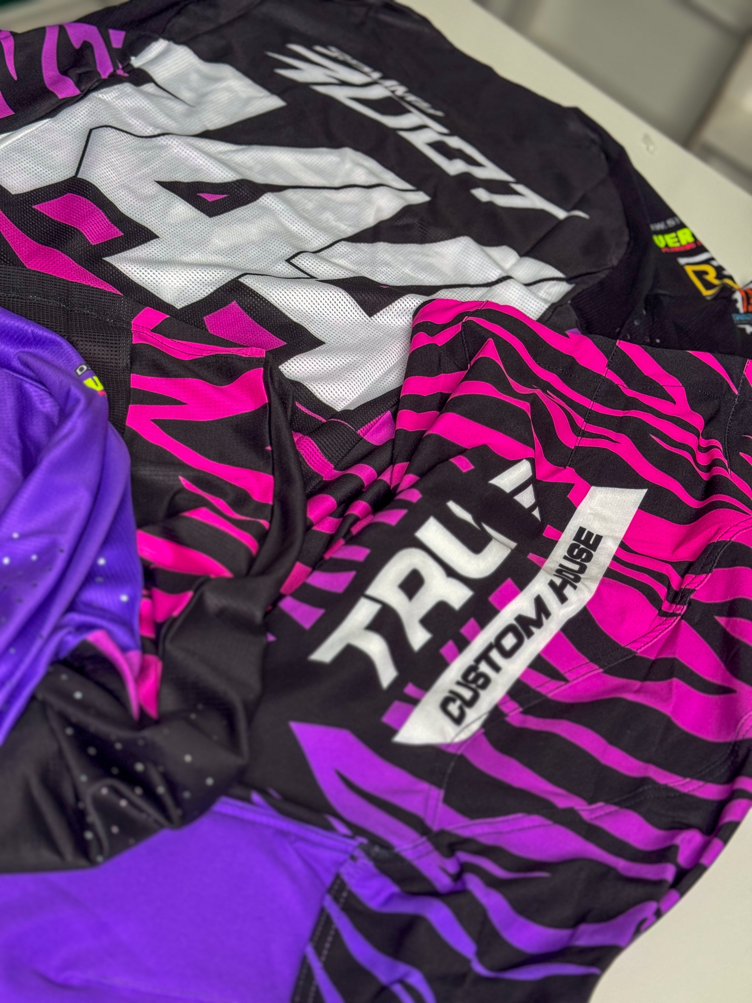 AT33 FULL CUSTOM KIT COMBO